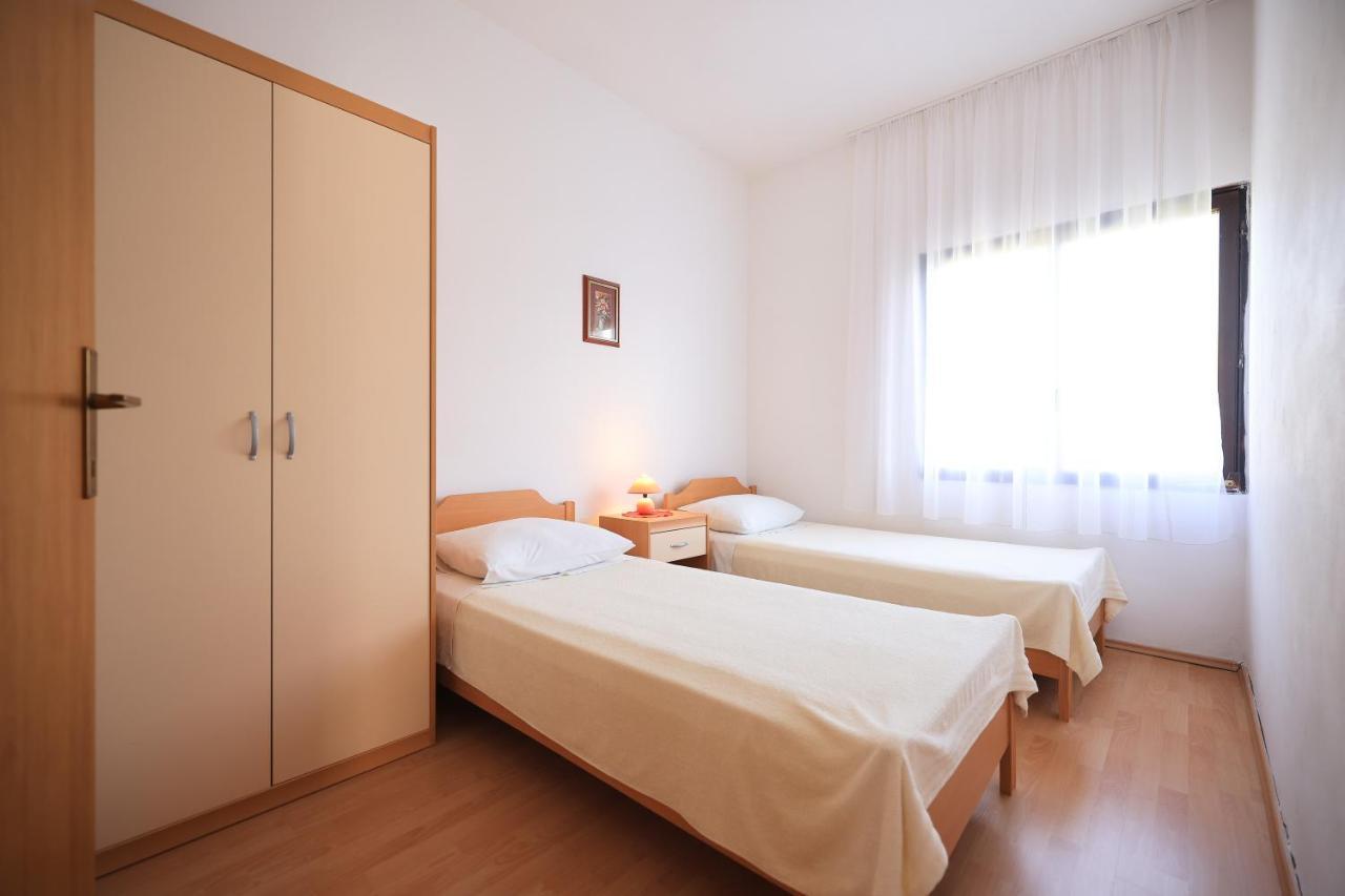 Apartments Ana 돈제페트레케인 외부 사진
